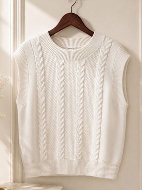 Cyrus Cream Cable Knit Sweater Vest L Quiet Luxury Old Money Chic